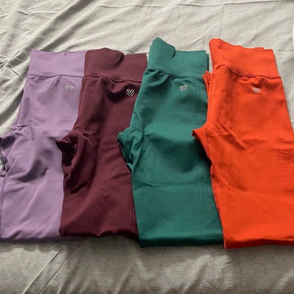 Forever 21 Pants - Athletic seamless leggings bundle